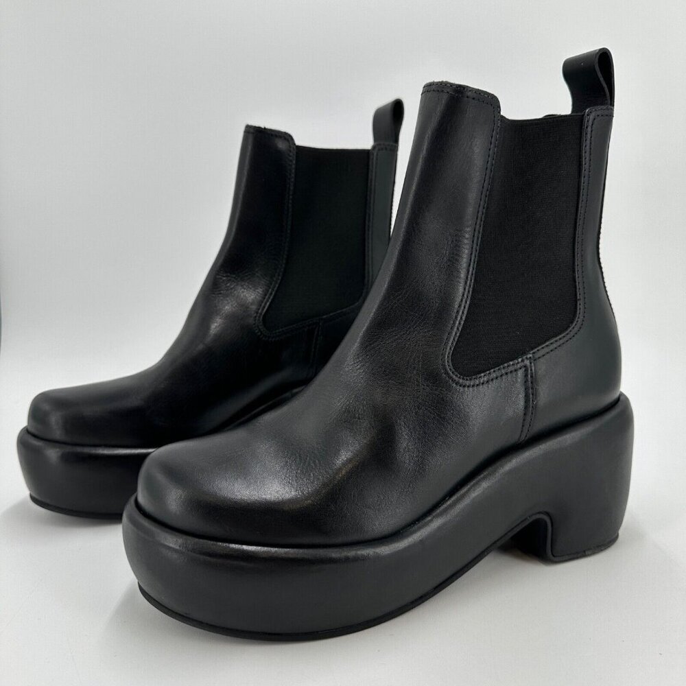Everlane The Puffa Boot in Black size 11 Chelsea Ankle 3.25" Chunky Platform